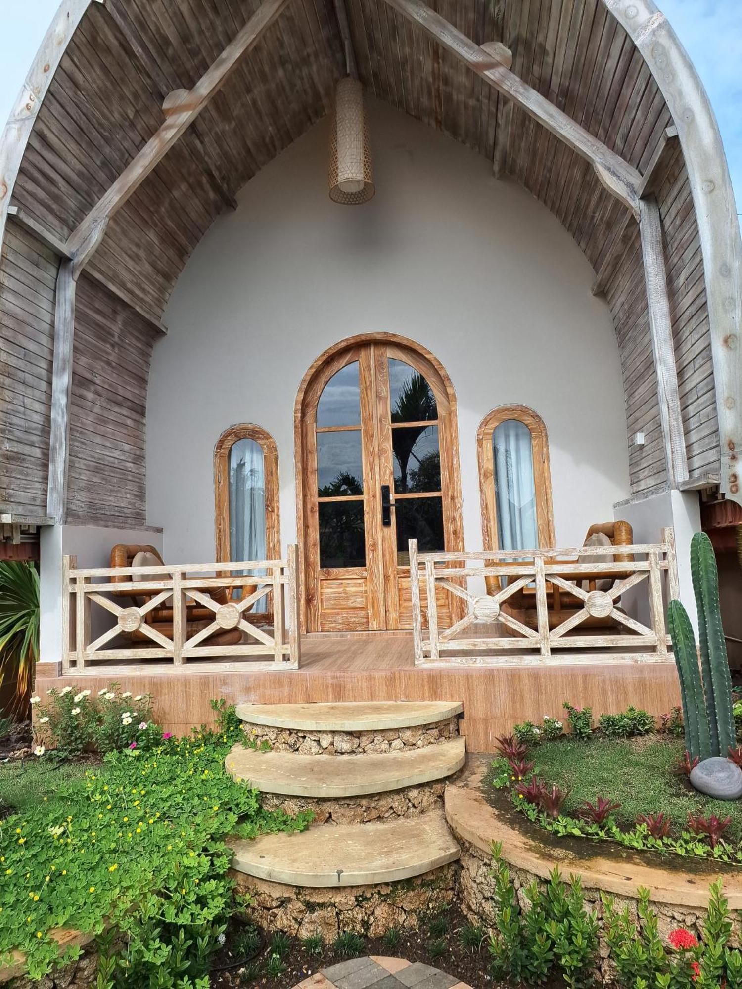 Grand Daghan Cottage Batununggul Extérieur photo