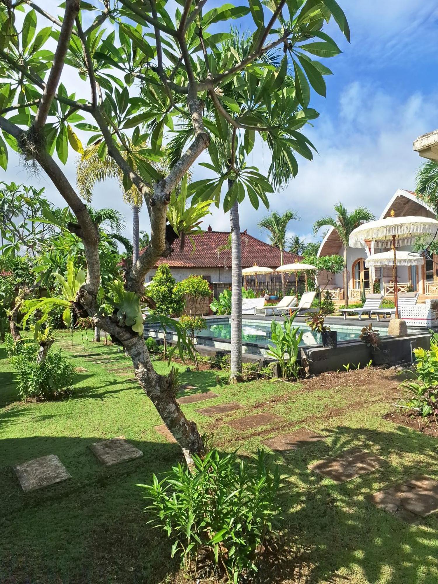 Grand Daghan Cottage Batununggul Extérieur photo